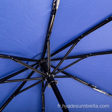 Grands parapluies pliants qui peuvent protéger un sac à dos